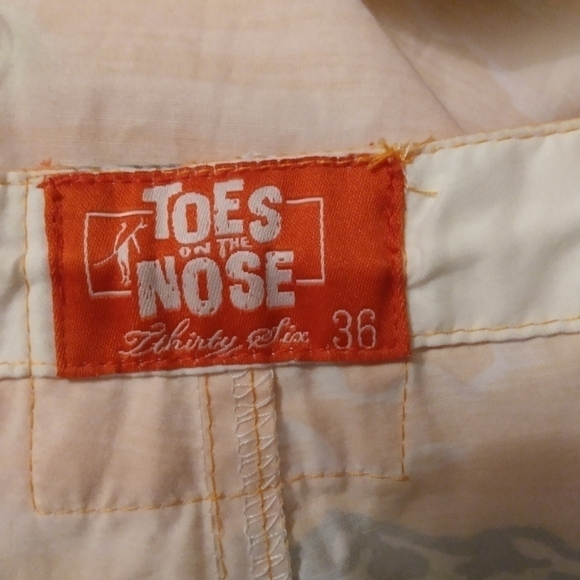 Men's Toes on the Nose Swim Shorts, sz 36, Orange tropical print, pre-ow… - Picture 4 of 6